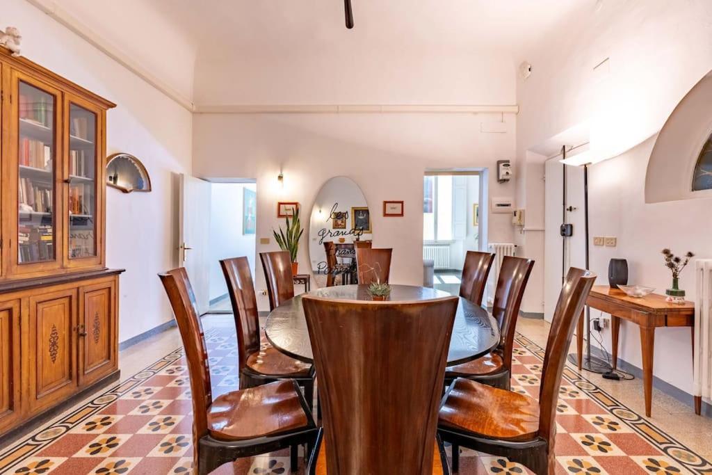 Academia Of Davide Spacious Apartment Florence Buitenkant foto